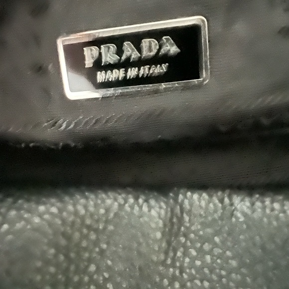 Prada 🖤 Tessuto 🖤 Leather Designer Bag - Picture 11 of 13